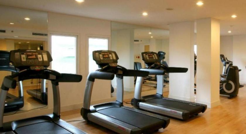 Sintesa Peninsula Hotel Manado Buitenkant foto