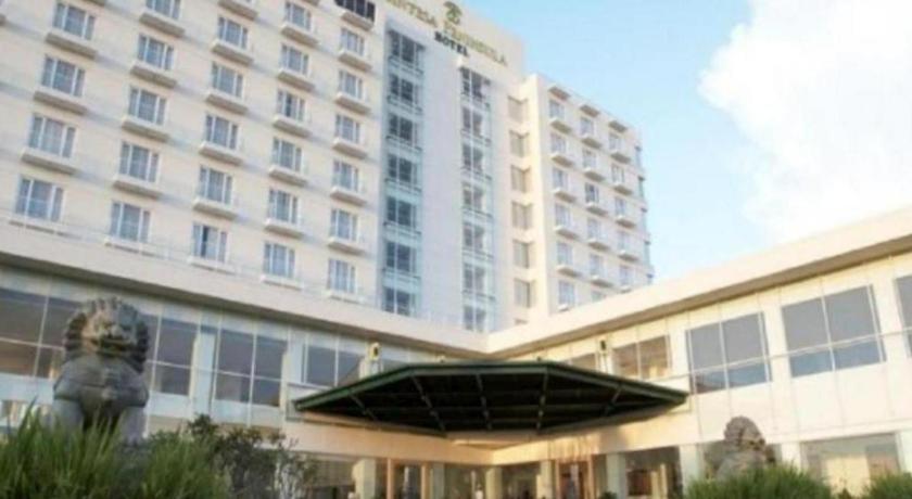 Sintesa Peninsula Hotel Manado Buitenkant foto